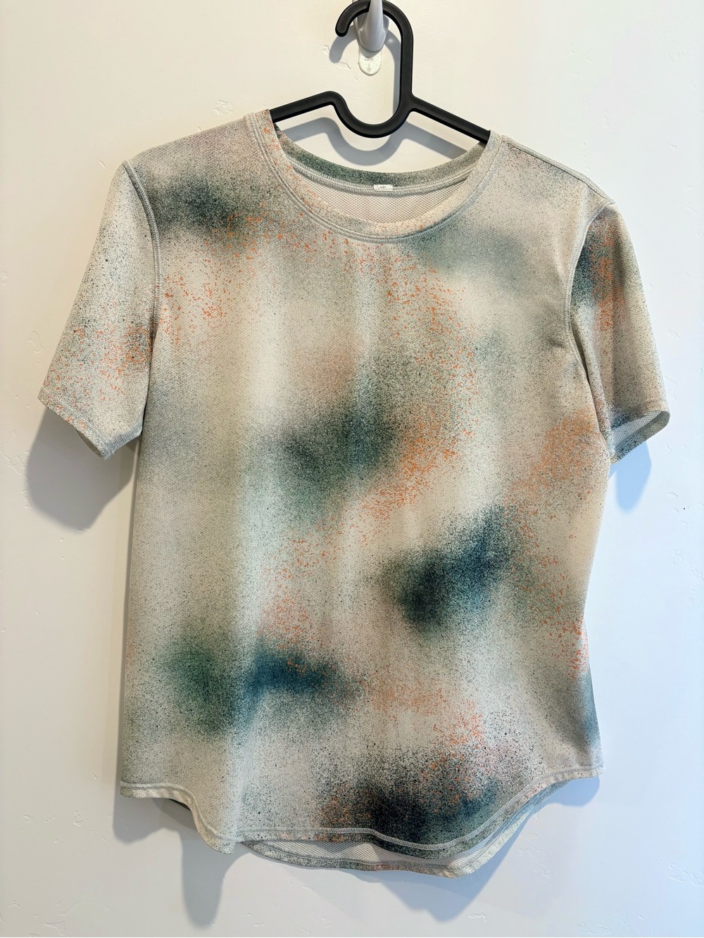 LULULEMON Speckled Crewneck Tee in Cream, Green & Rust